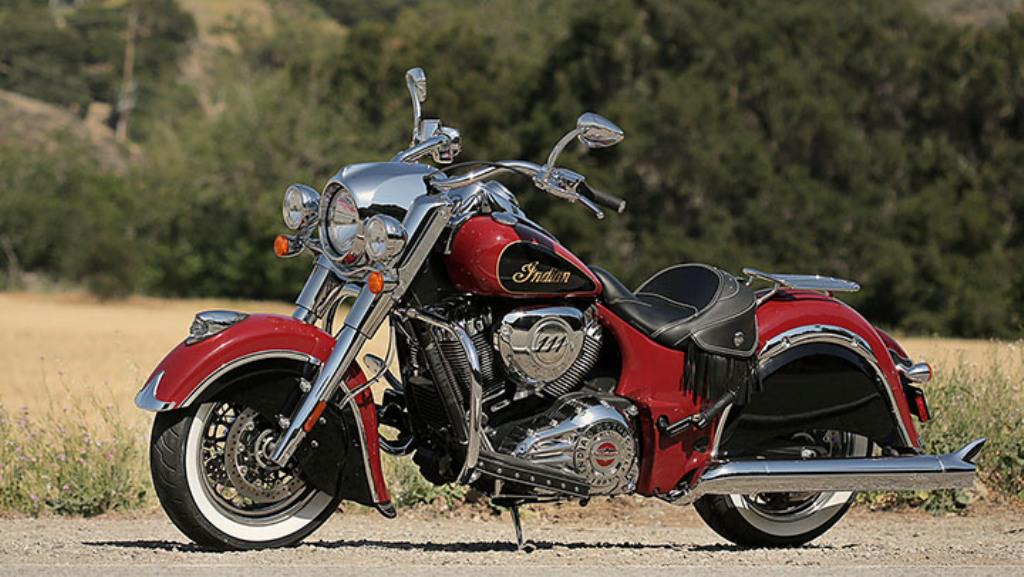 Indian Chieftain Motorcycle Red Thunder Black
