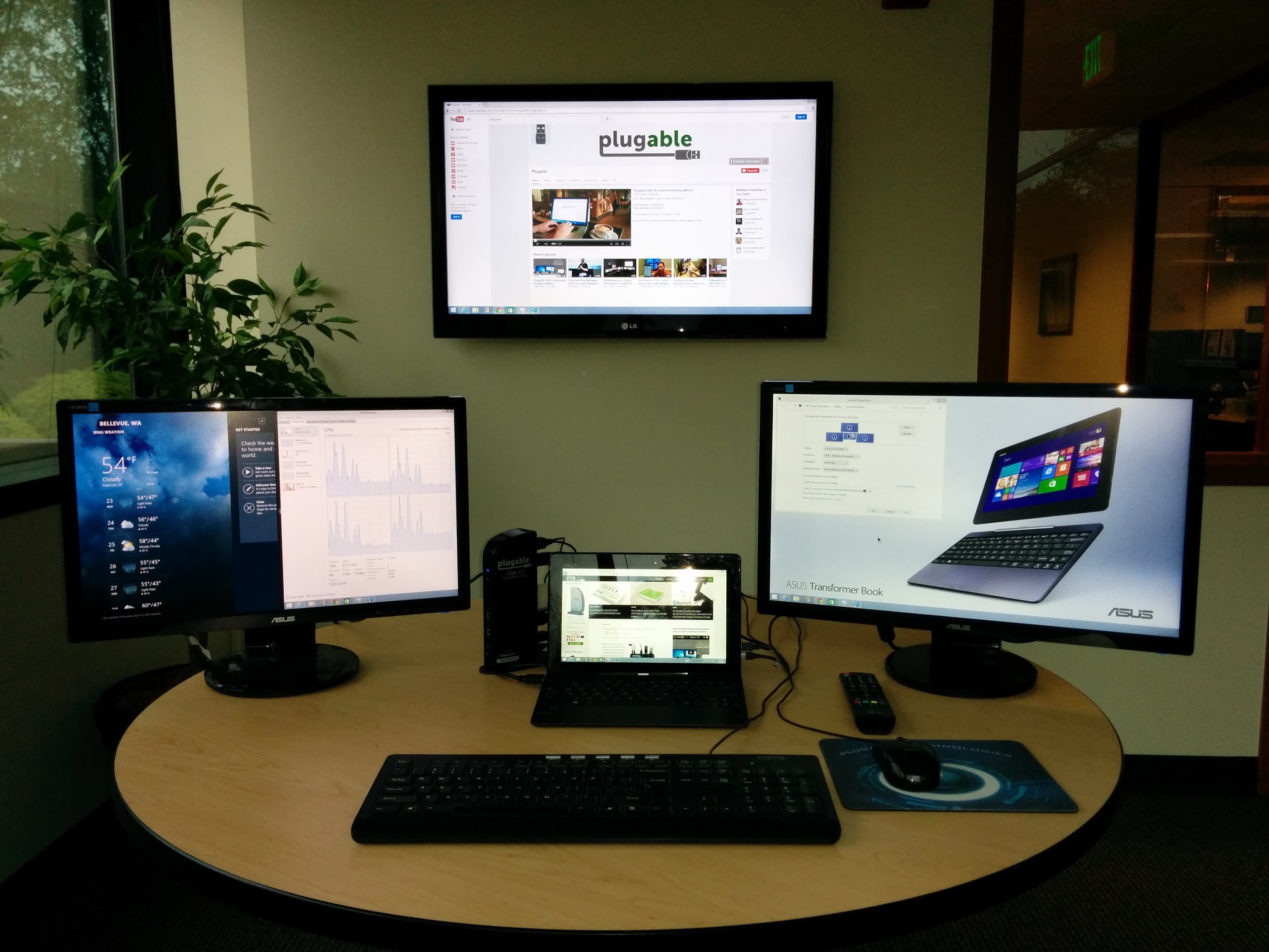 Free Download How To Set Different Wallpapers For Multiple Monitors In
