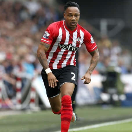 Nathaniel Clyne Running Front Wallpaper