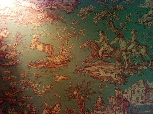 Toilet Wallpaper Is Finally On With A Hunting Scene Toile De Jouy