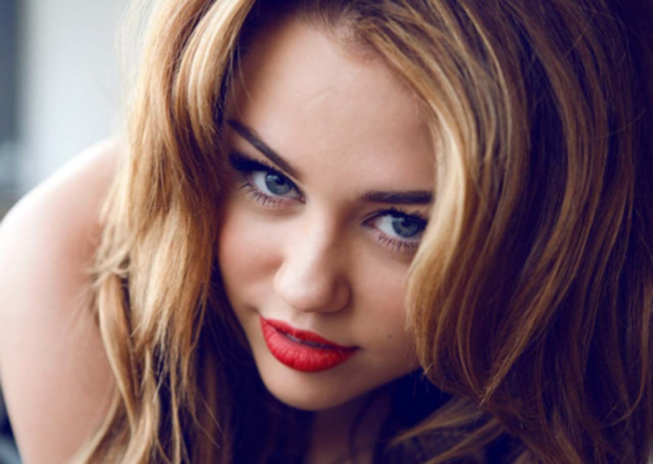Miley Cyrus HD Wallpapers  Latest Miley Cyrus Wallpapers HD Free Download  1080p to 2K  FilmiBeat