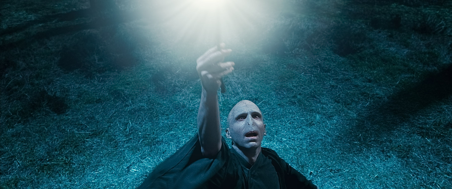 Voldemort Casting A Spell Wallpaper Click Picture For High