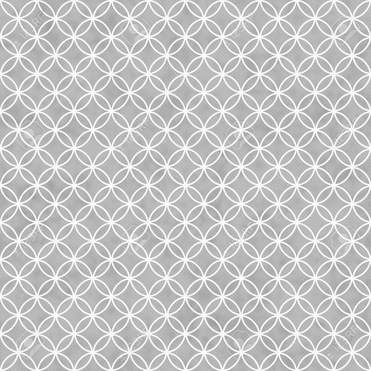 Gray And White Interlocking Circles Tiles Pattern Repeat
