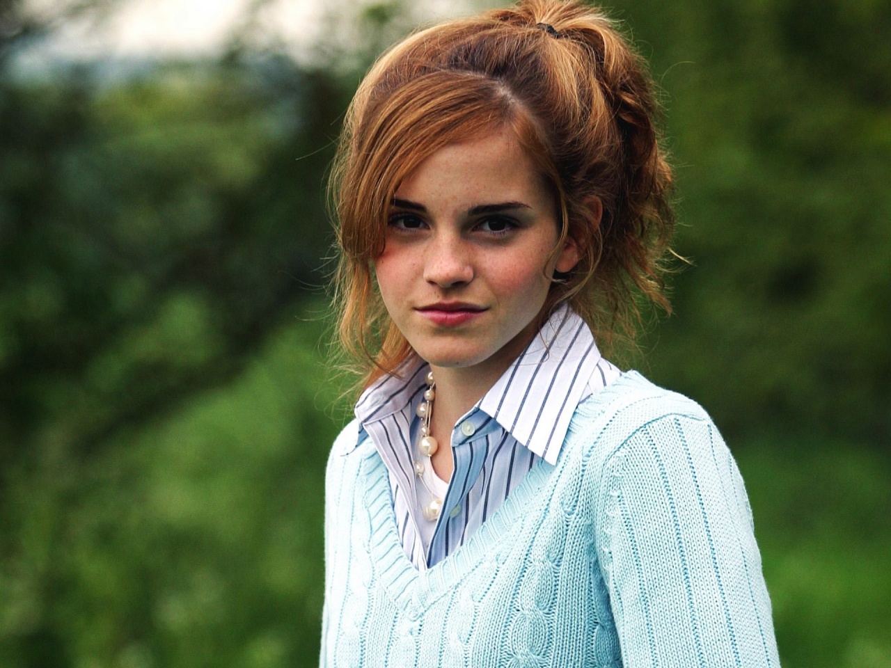 Emma Watson Very High Quality Wallpaper HD