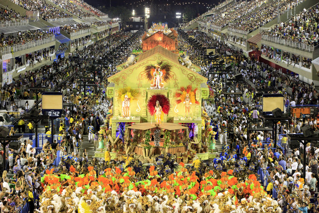 Image Rio De Janeiro Street Carnaval And Samba Parade