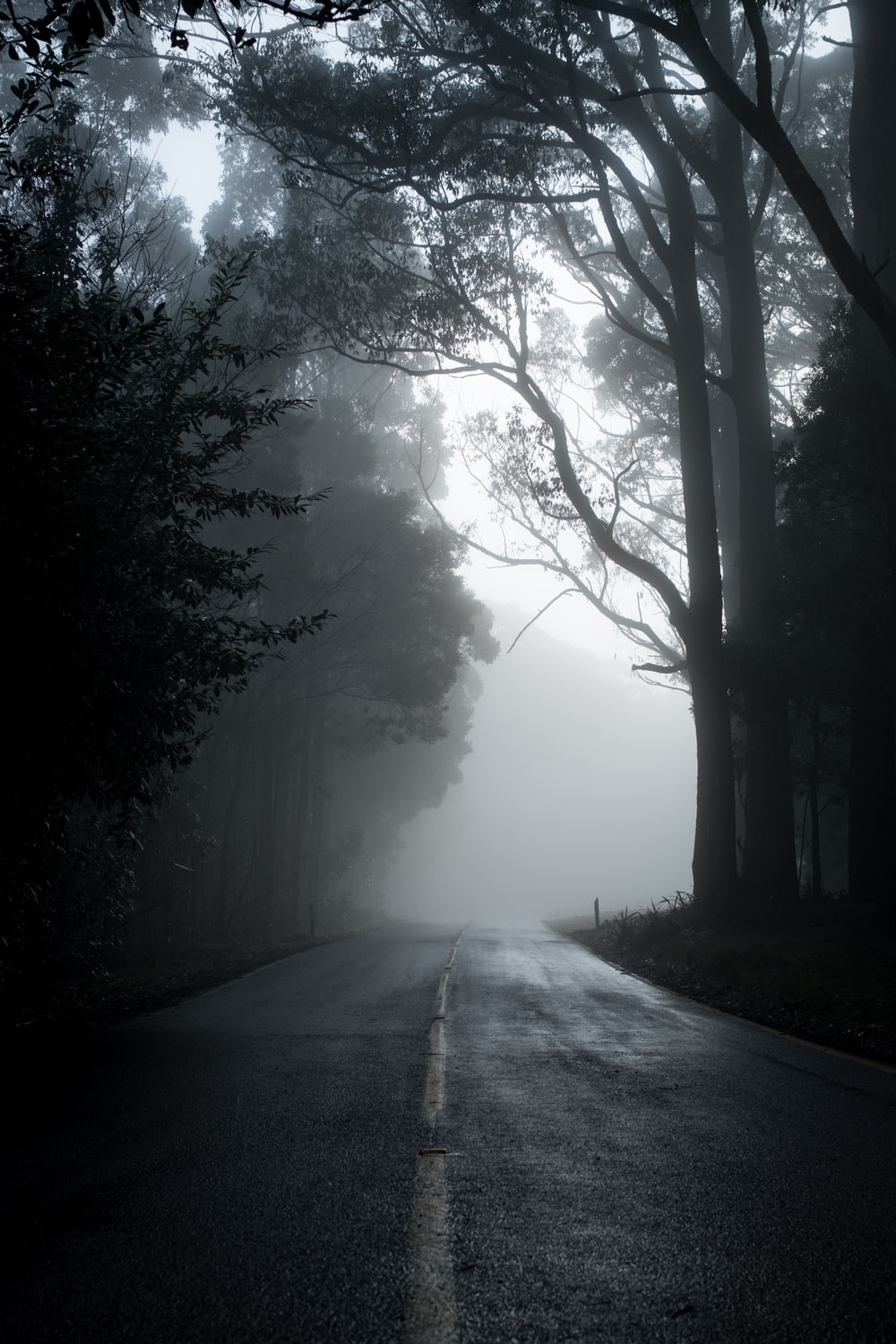 Dark Wallpaper HD Hq