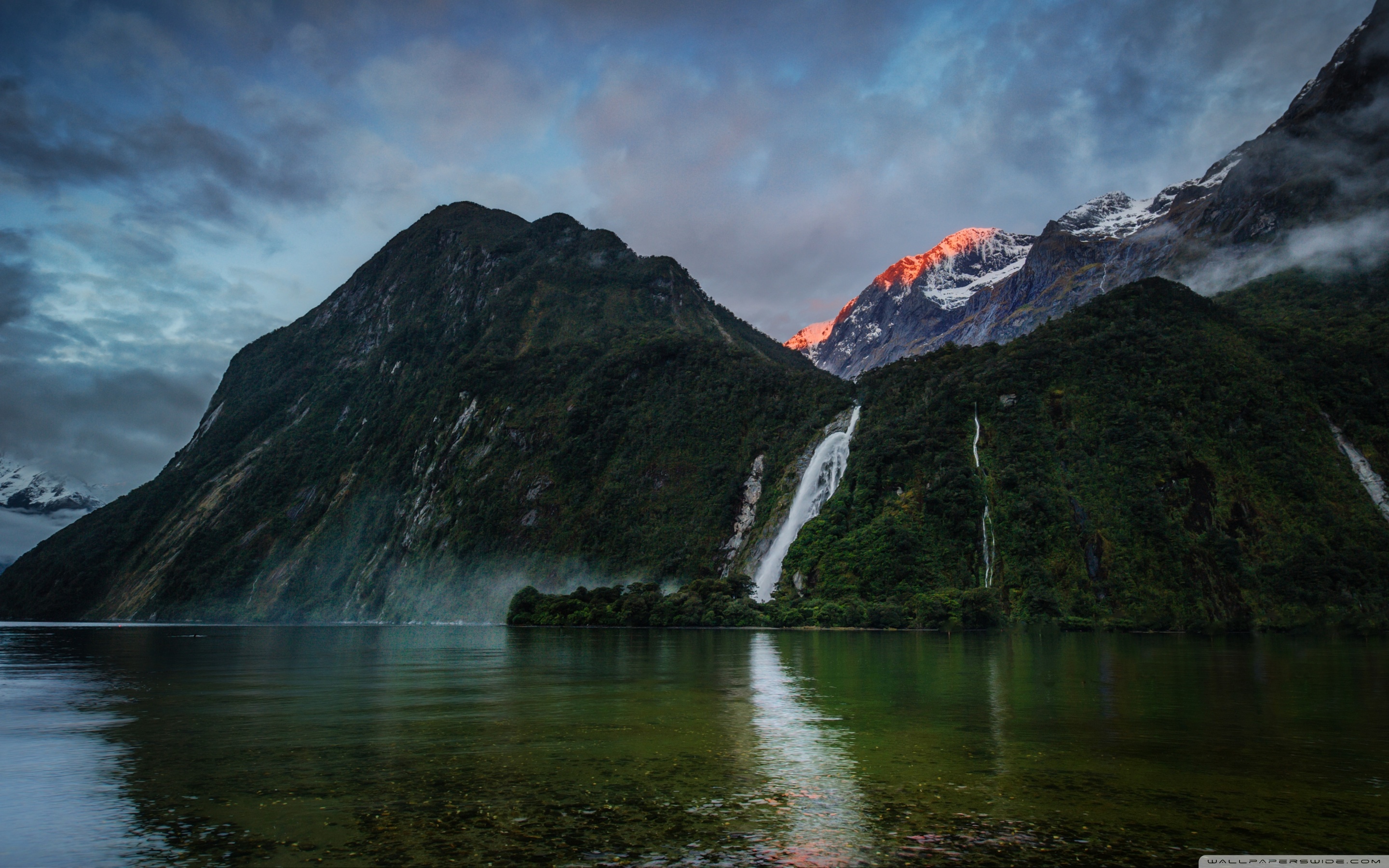 Milford Sound New Zealand Waterfall HD Wallpaper