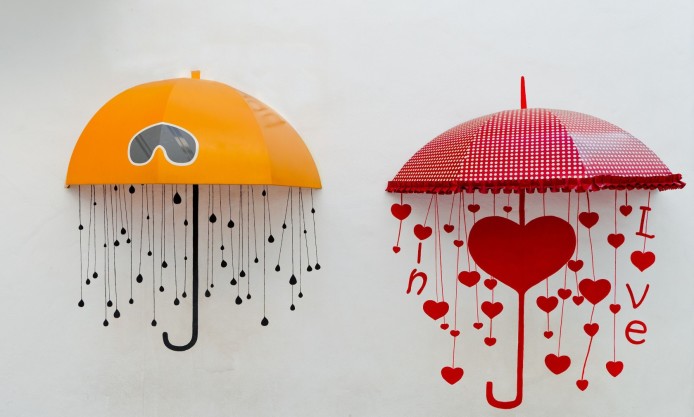 Umbrellas Umbrella Heart Yellow Red Background Wallpaper