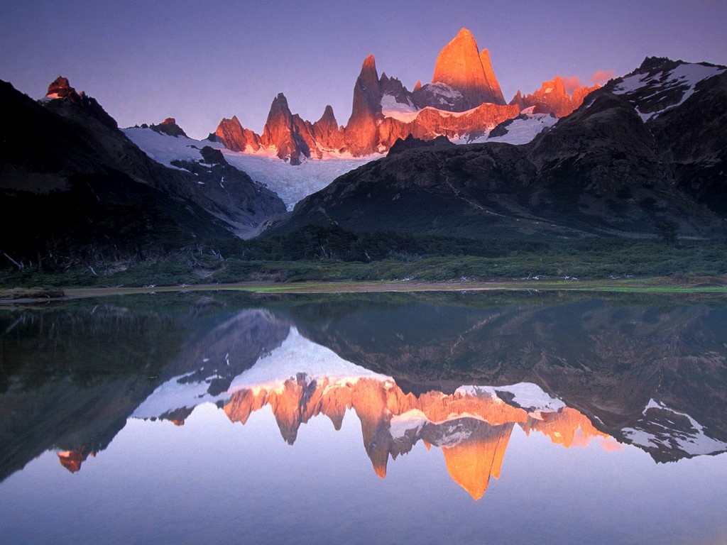 The Los Glaciares National Park Is An Area Of Exceptional Natural