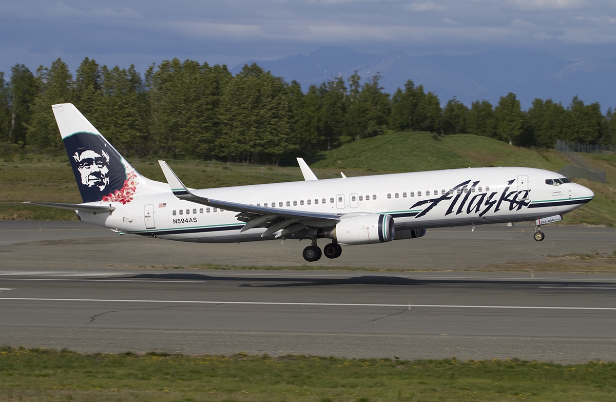 Alaska Airlines Boeing Wallpaper