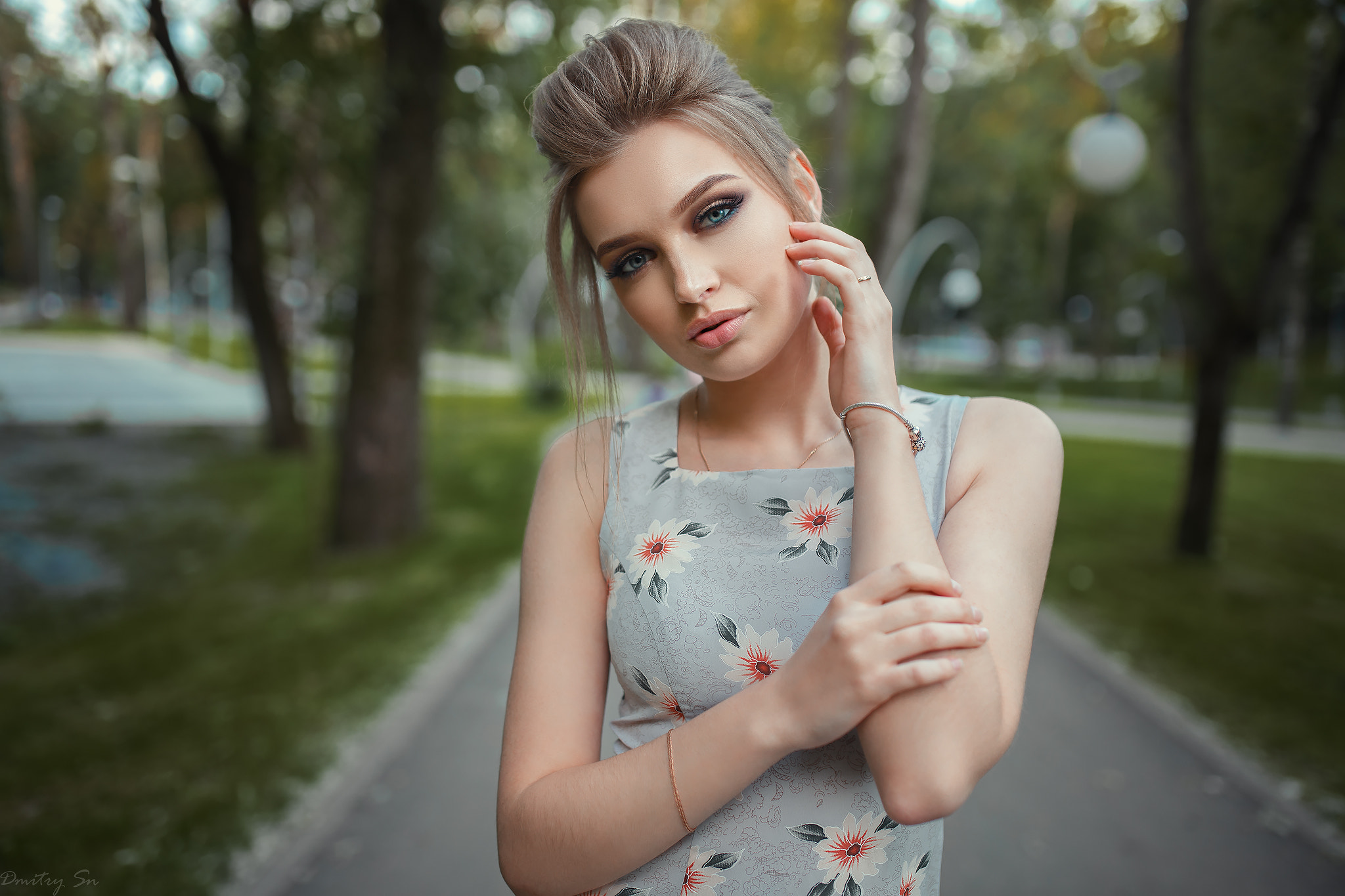 Blonde Woman Wallpaper HD Girls 4k Image Photos And Picture
