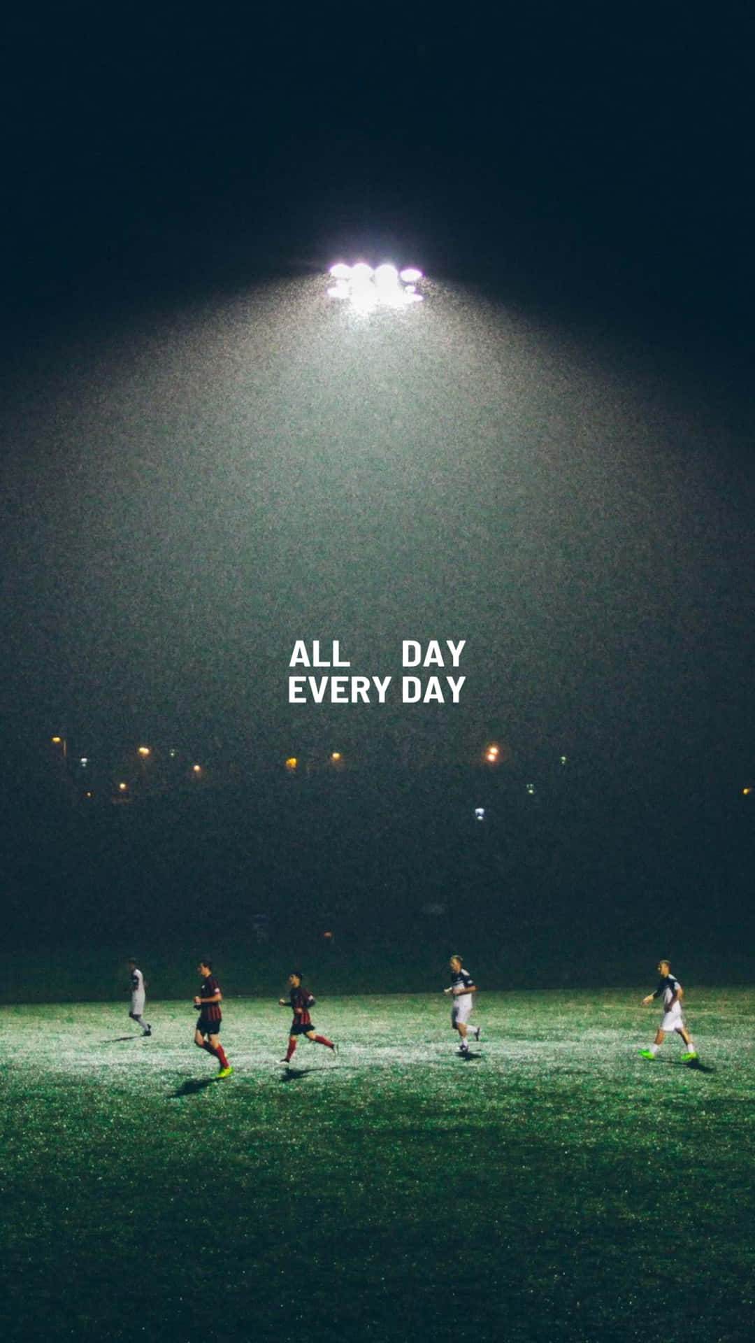 Enjoy The Beauty Of Soccer By Watching Spectacular Plays And Enjoying Sights Wallpaper