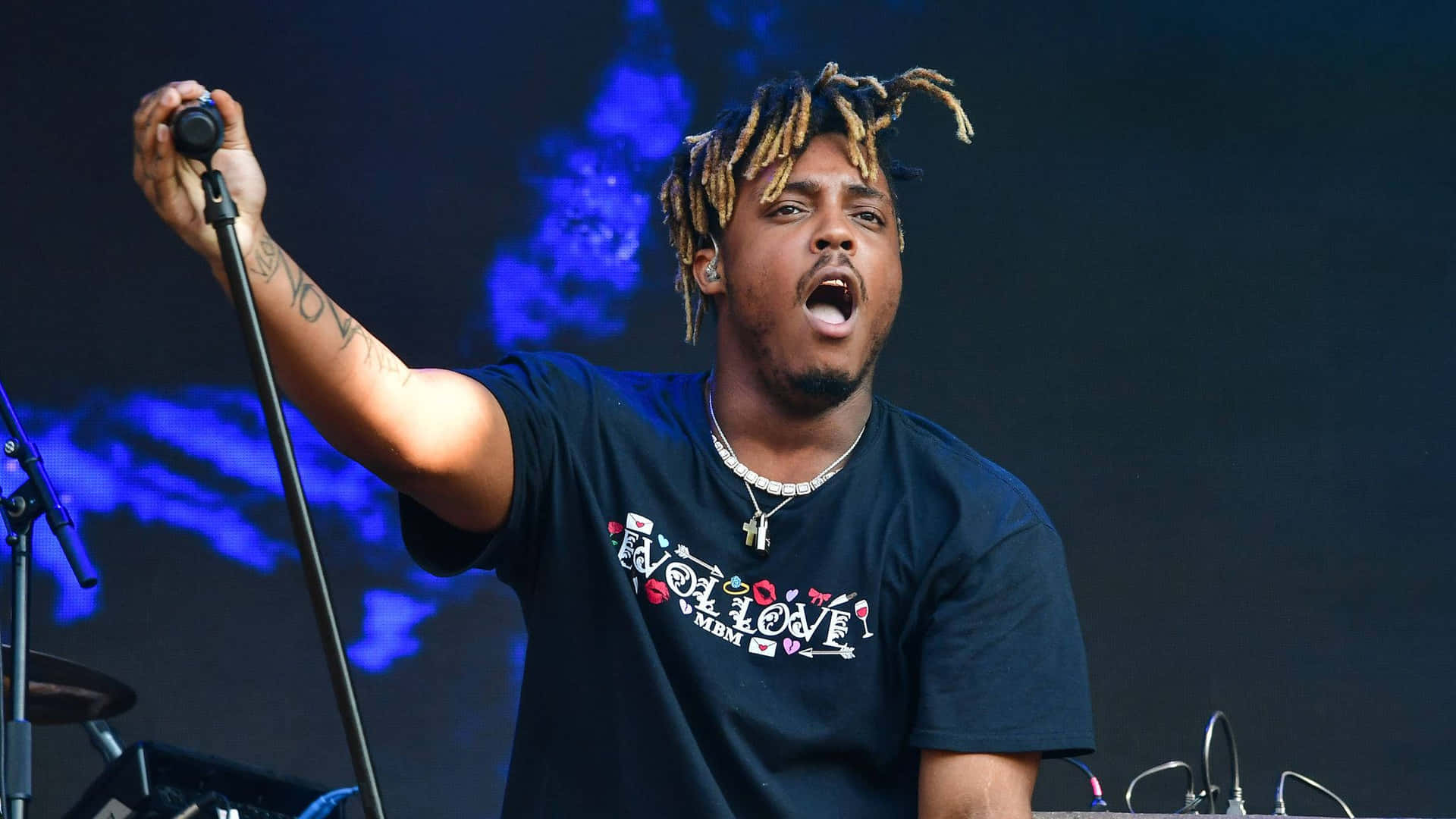 Juice Wrld Concert Wallpaper