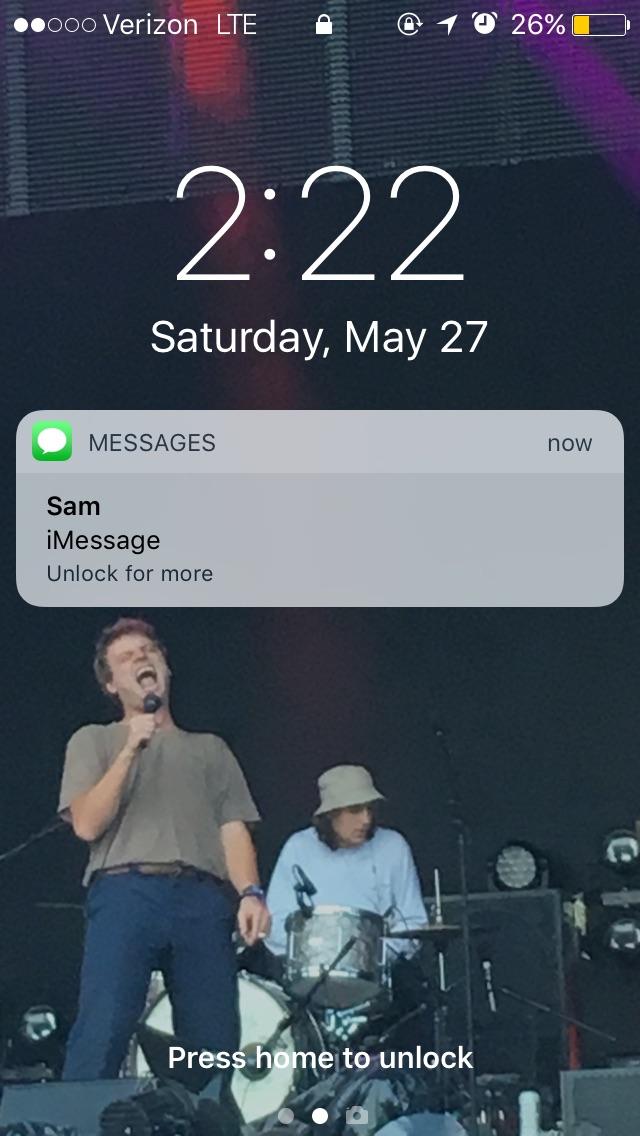 My New Mac Wallpaper Is Very Excited When I Get A Text Macdemarco
