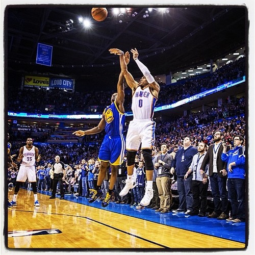 Russell Westbrook Dunk On Stephen Curry Points