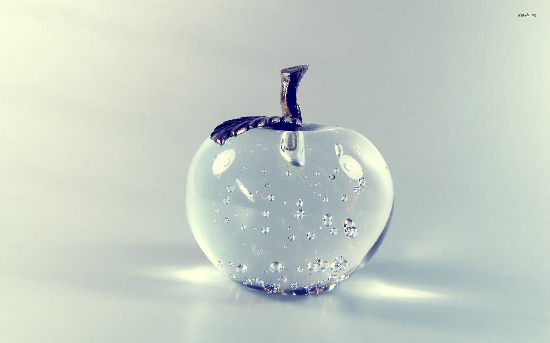 Water Apple Wallpaper HD
