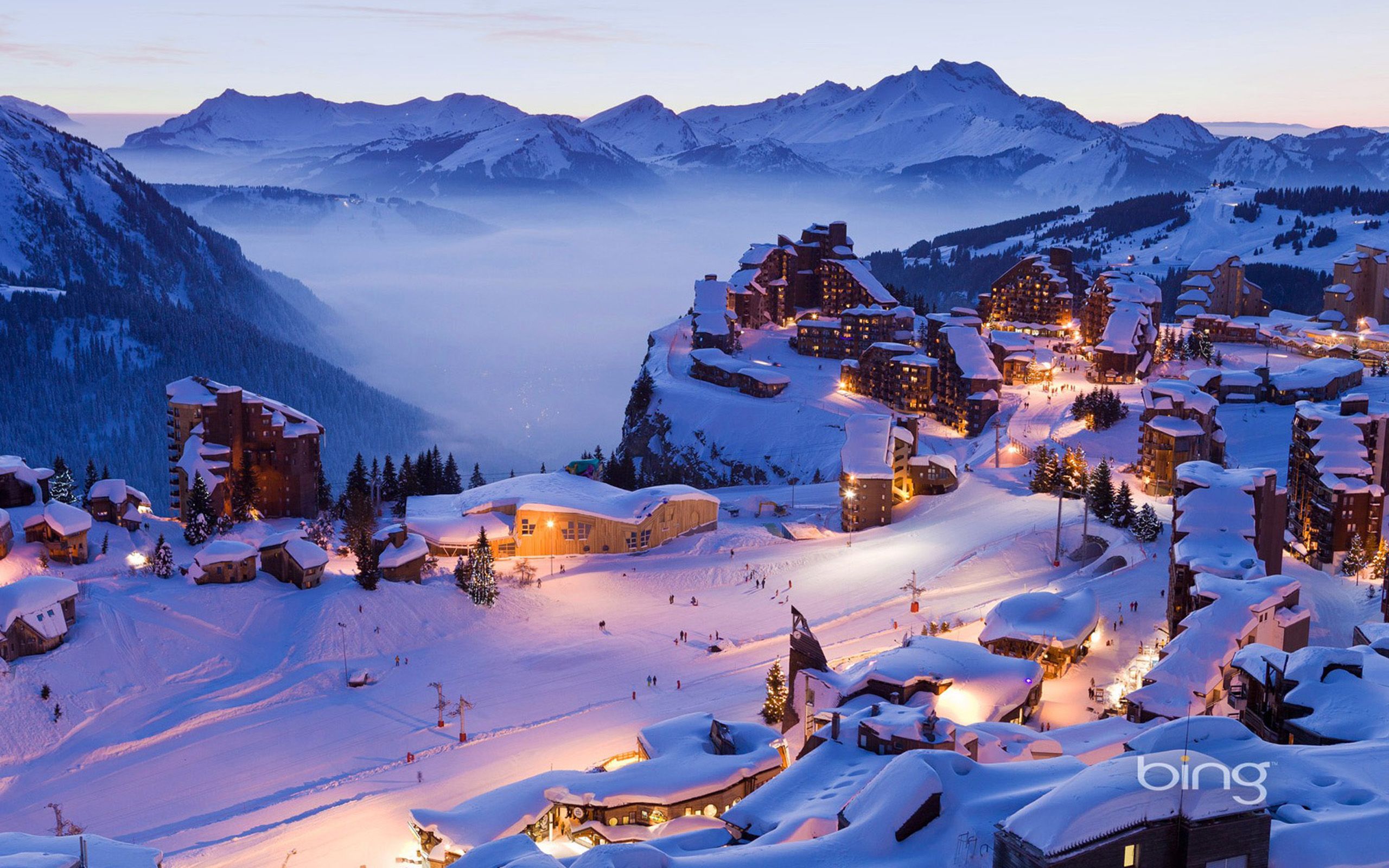Ski Resort Wallpaper Top Background
