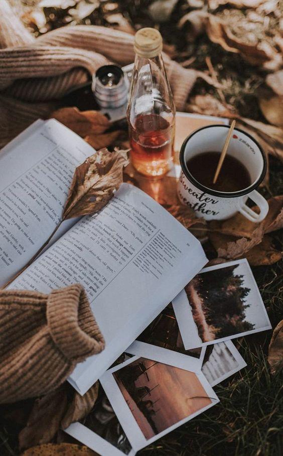 Hello October Book Wallpaper Christmas Aesthetic