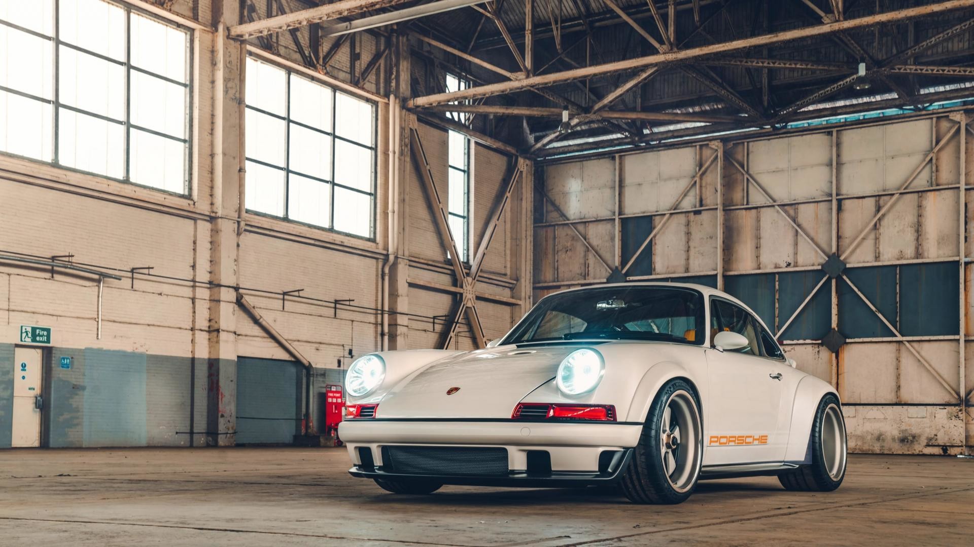 Singer Porsche Wallpaper