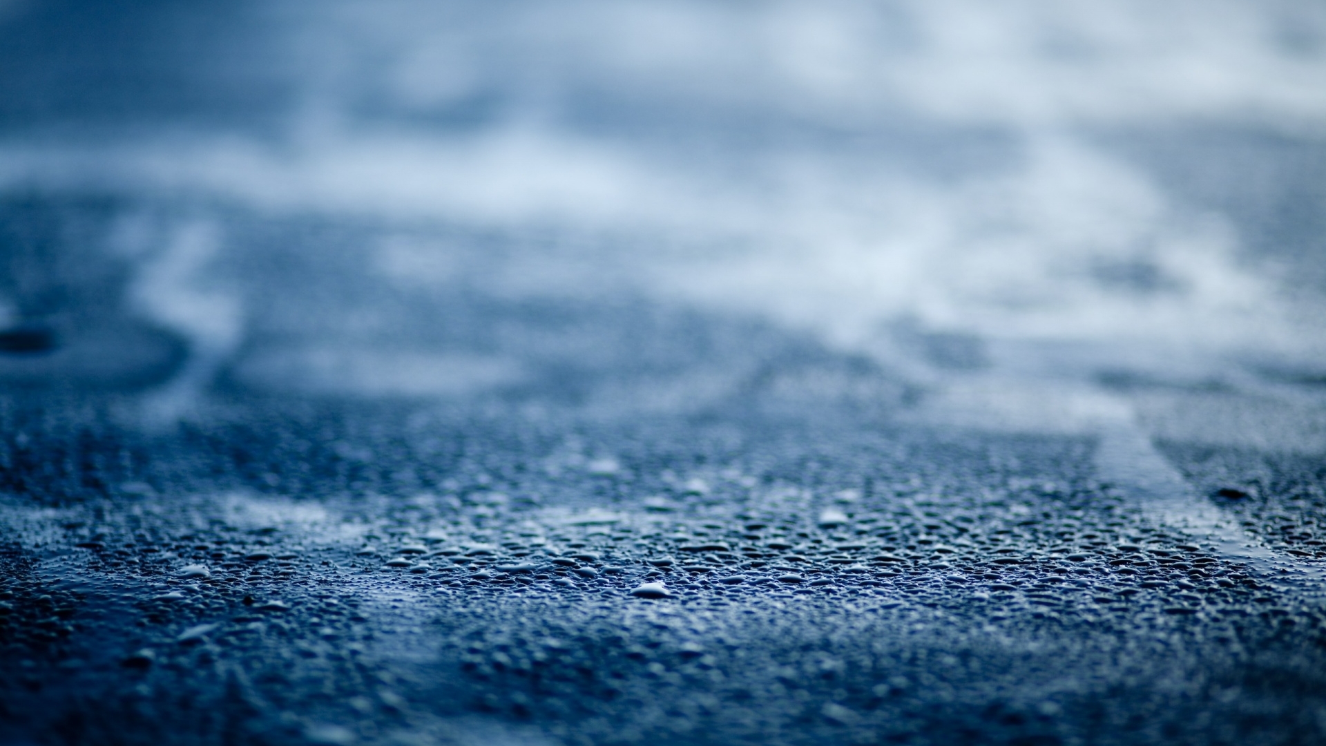Blue Wet Surface Mac Wallpaper