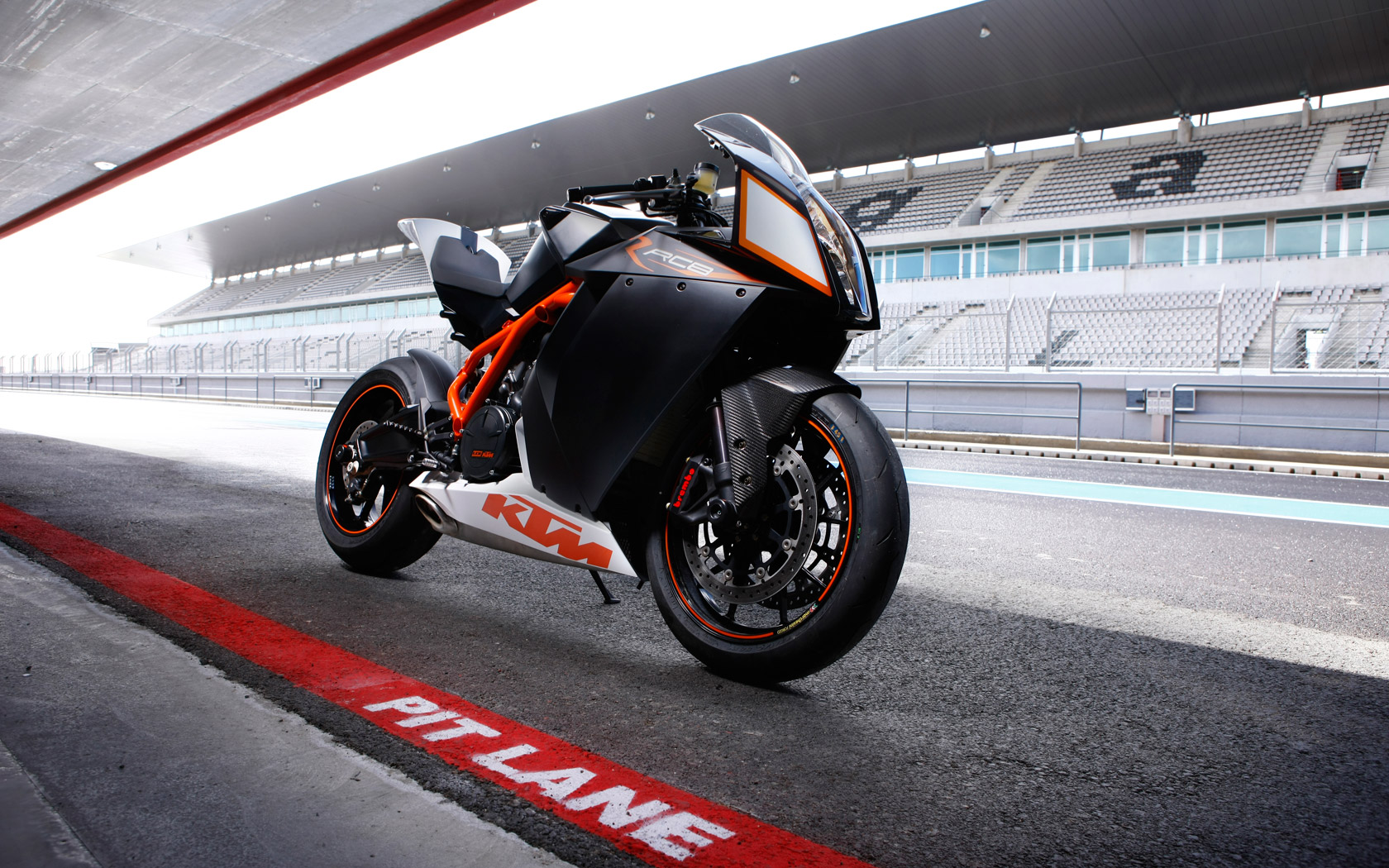 Ktm Rc8 R High Resolution Wallpaper A Long And Perilous Voyage