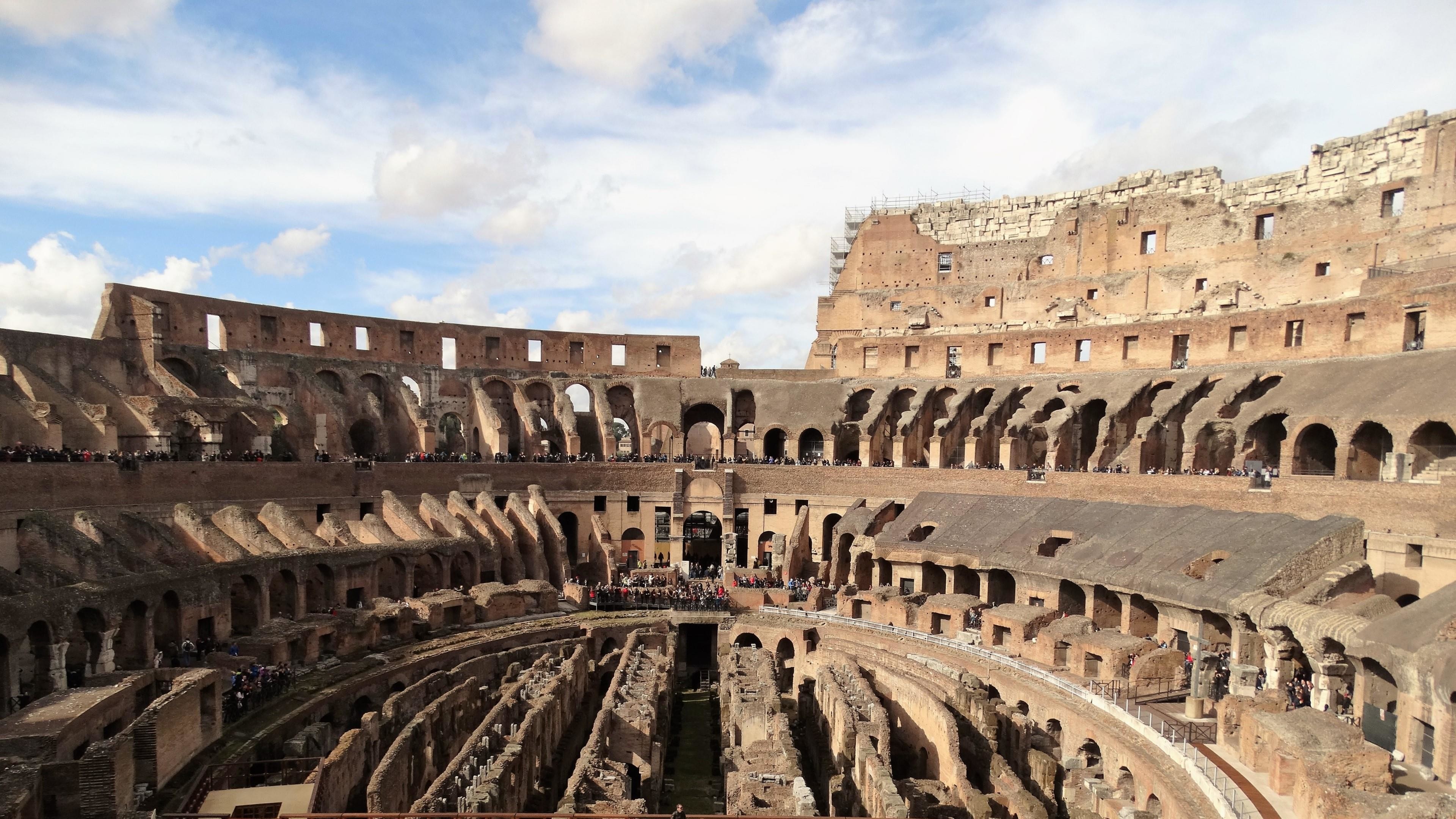 Colosseum Wallpaper