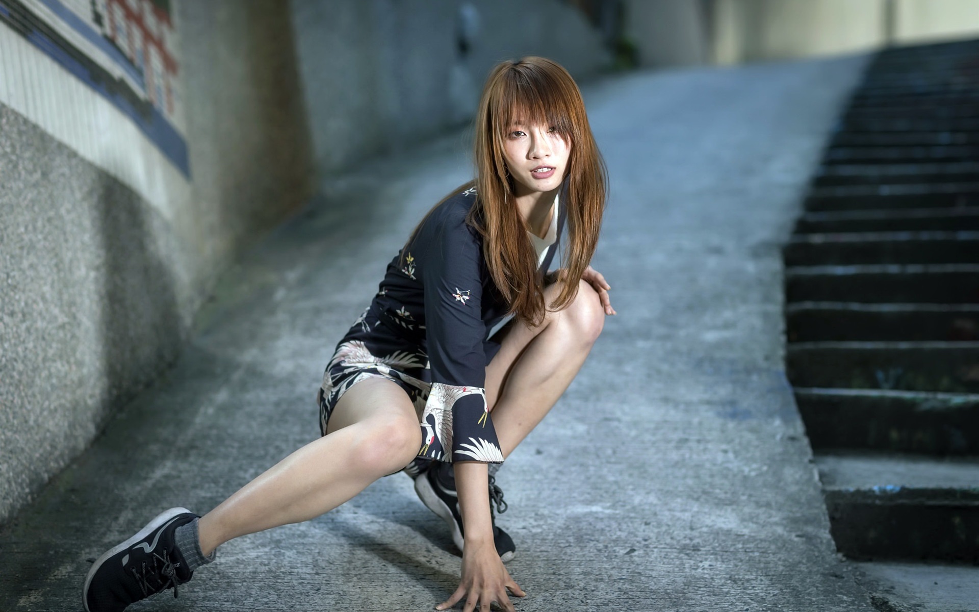 Wallpaper Asian Girl Pose Street HD Picture Image