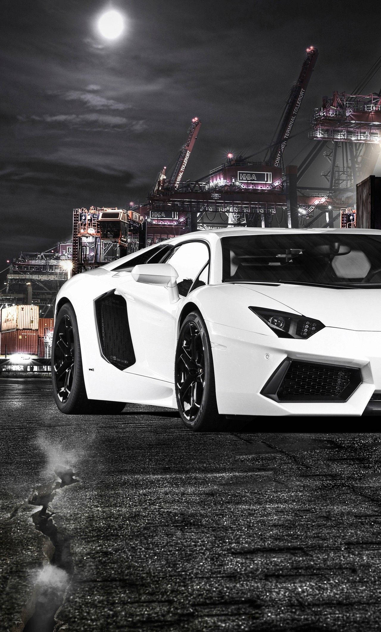 Lamborghini iPhone Wallpaper