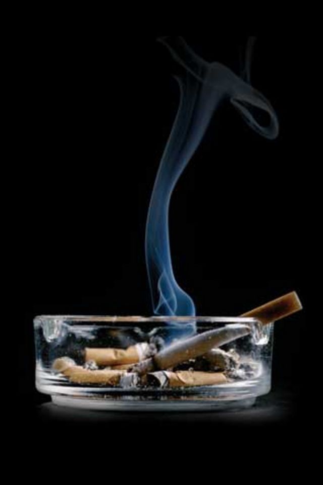 Cigarettes On Ashtray iPhone Wallpaper HD