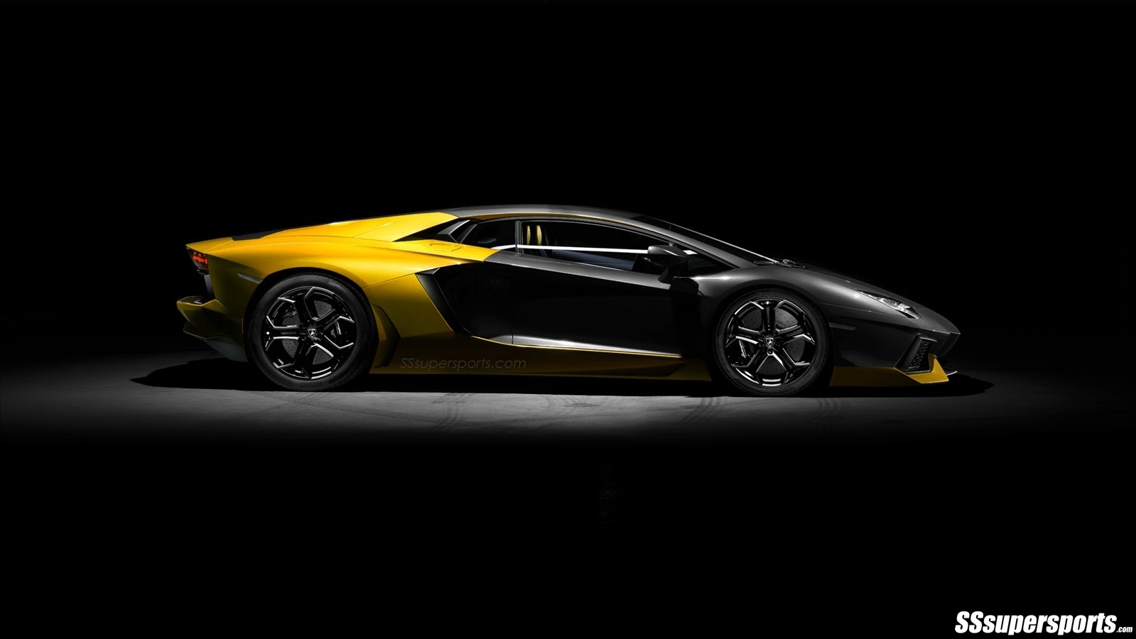 Black And Yellow Lamborghini Wallpaper Cool