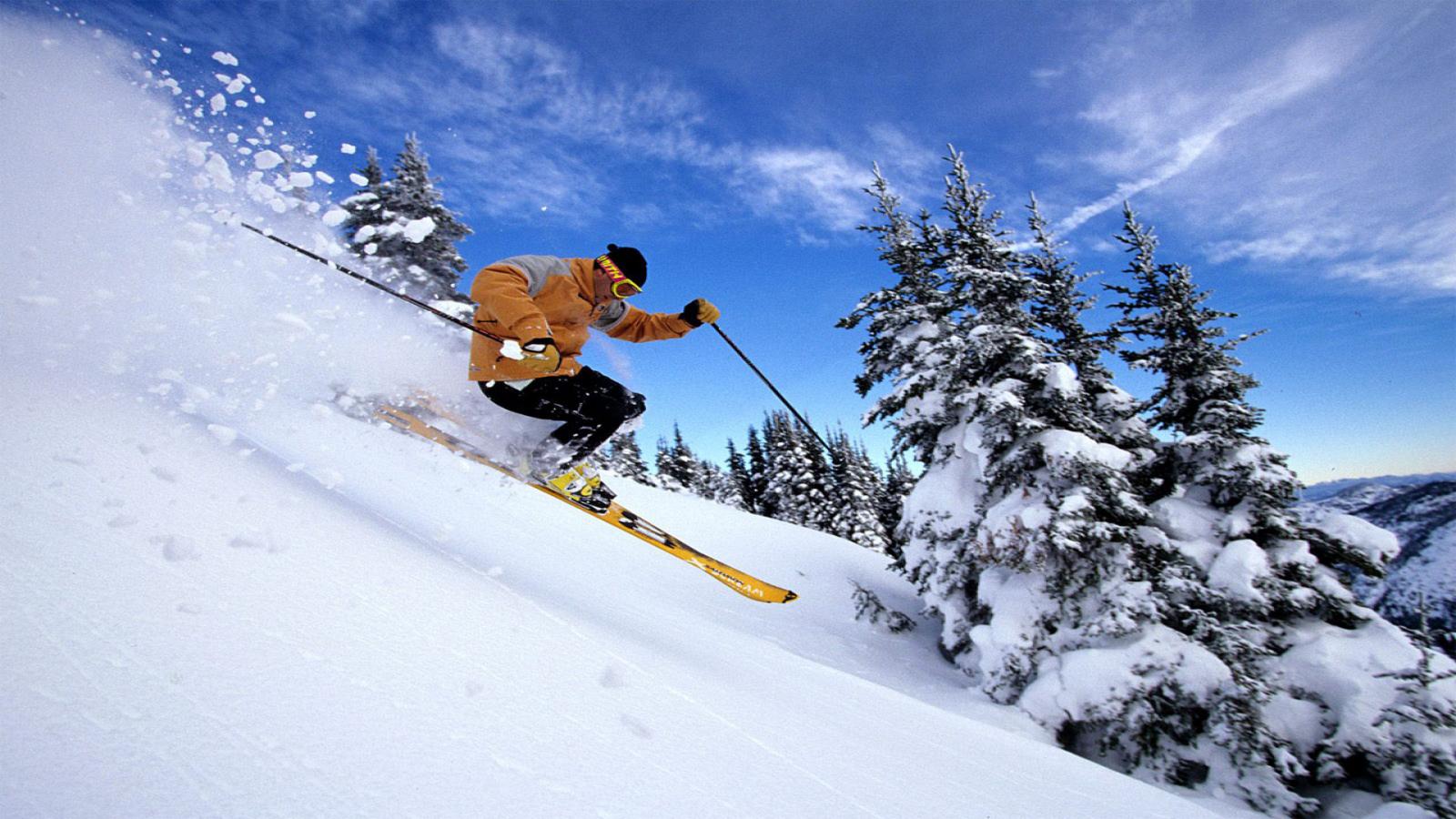 Skiing Sport HD Wallpaper For All Resolution