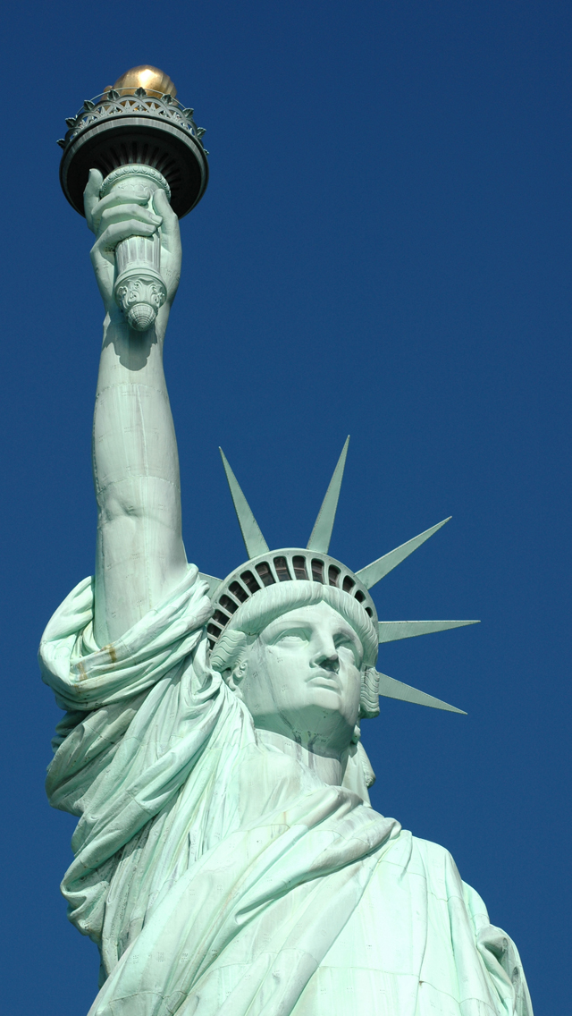 Statue Of Liberty Wallpaper Front