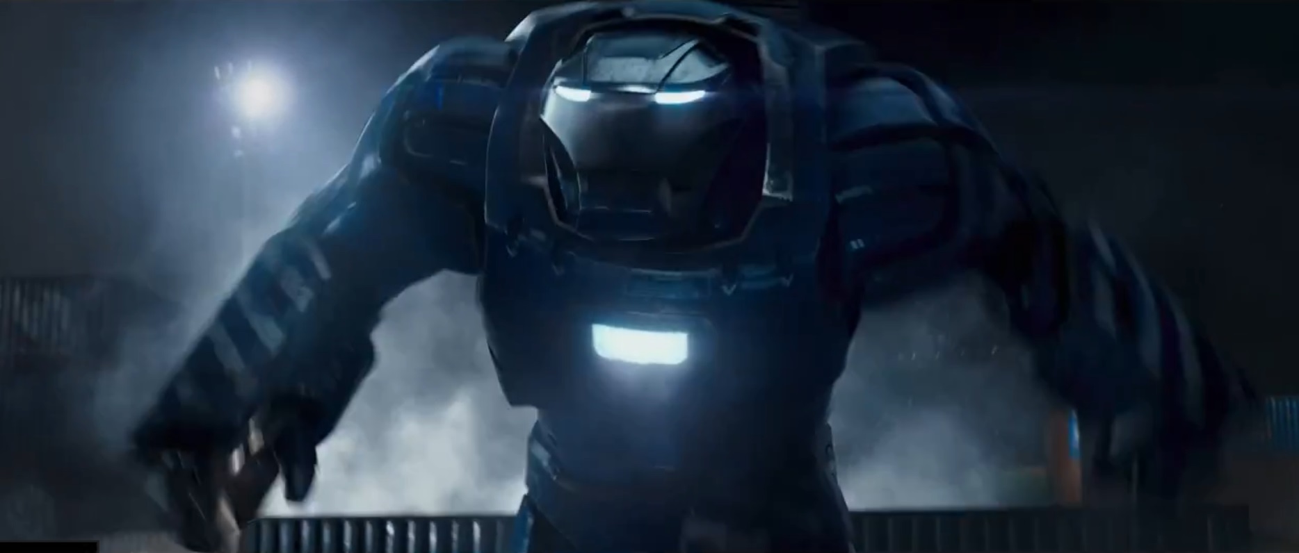 Iron Man Trailer Wallpaper Of New Armor And Gwyh Paltrow
