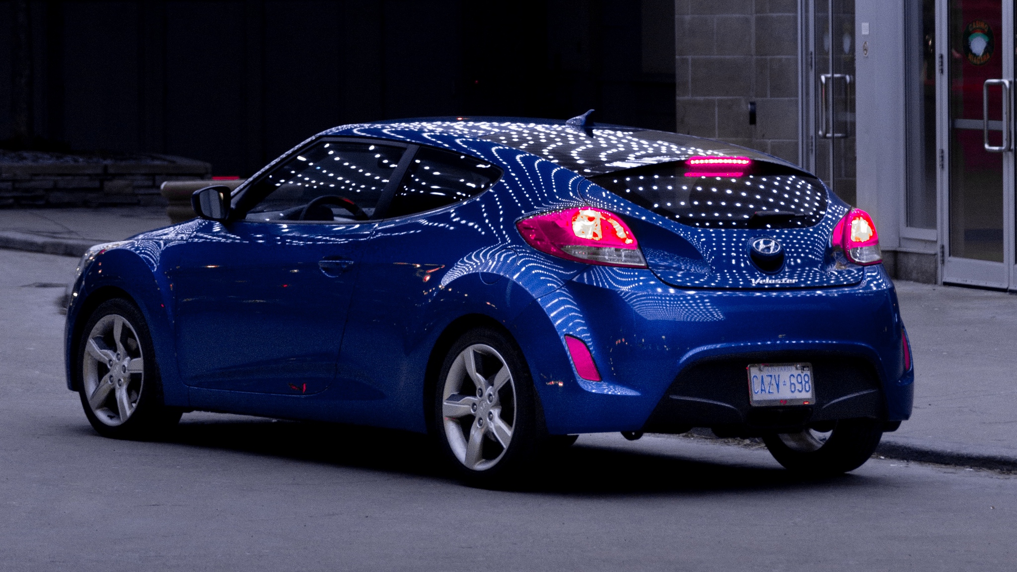 Wallpaper Hyundai Blue Side Street