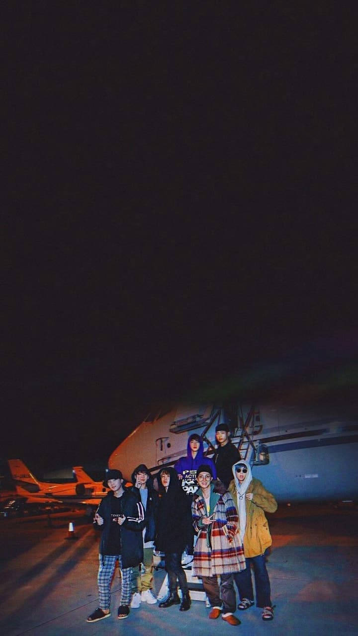 Bts Black Wallpaper