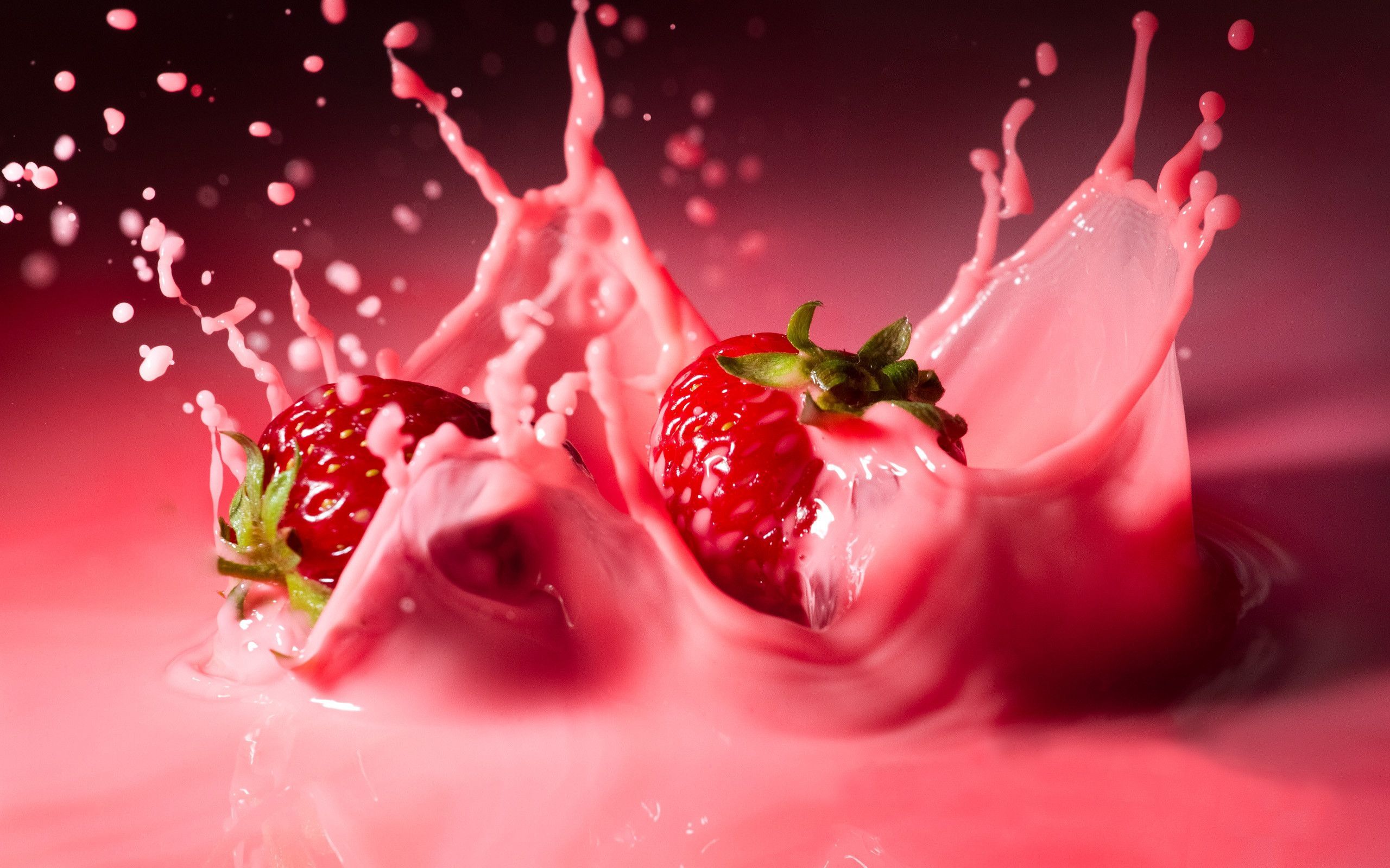 Pink Strawberry Splash Wallpaper