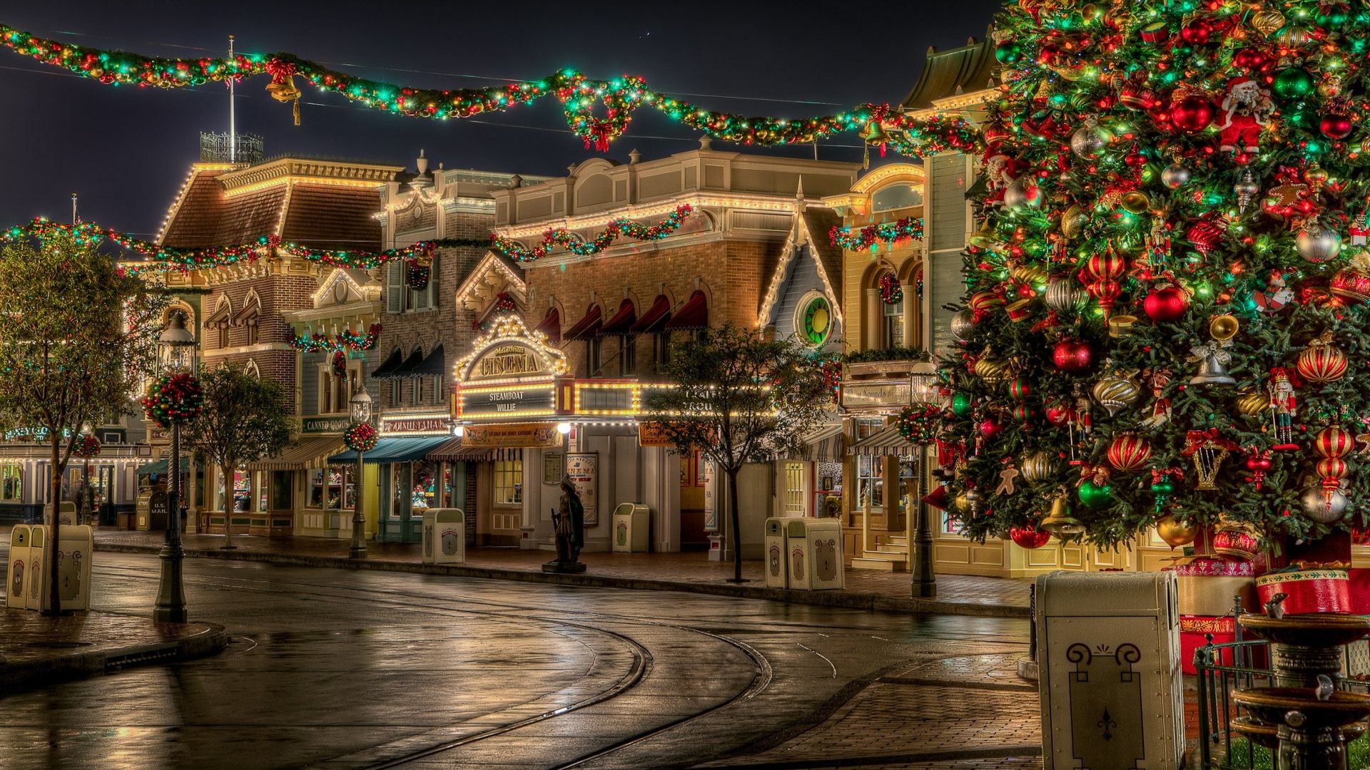 Disney World Fails to Announce Cinderella Castle Dream Lights for Christmas  2023  Disney Tourist Blog