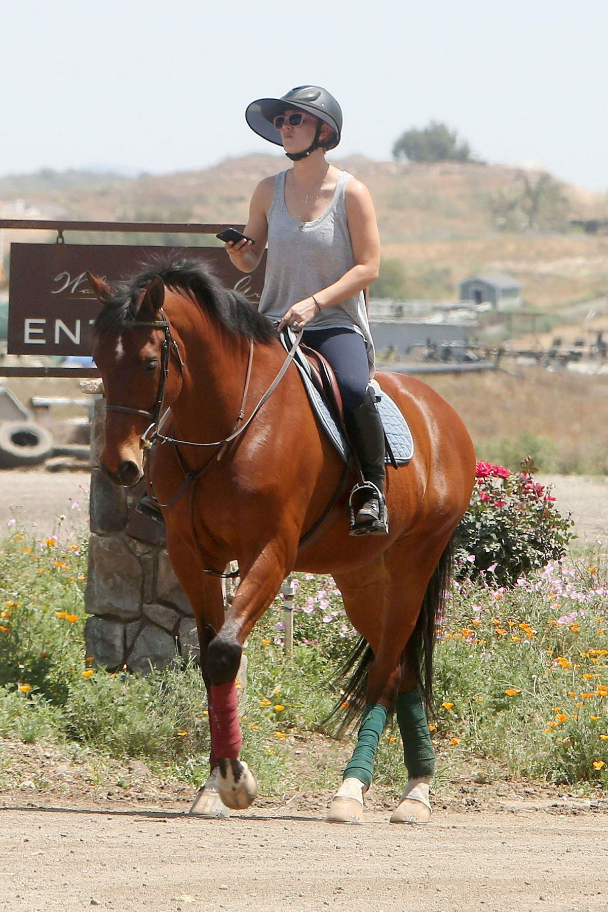 Kaley Cuoco At Horse Riding In Moorpark Hawtcelebs