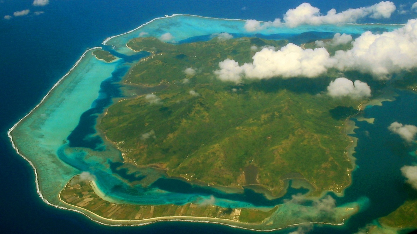 Bora Bora Islands Aerial view wallpaper