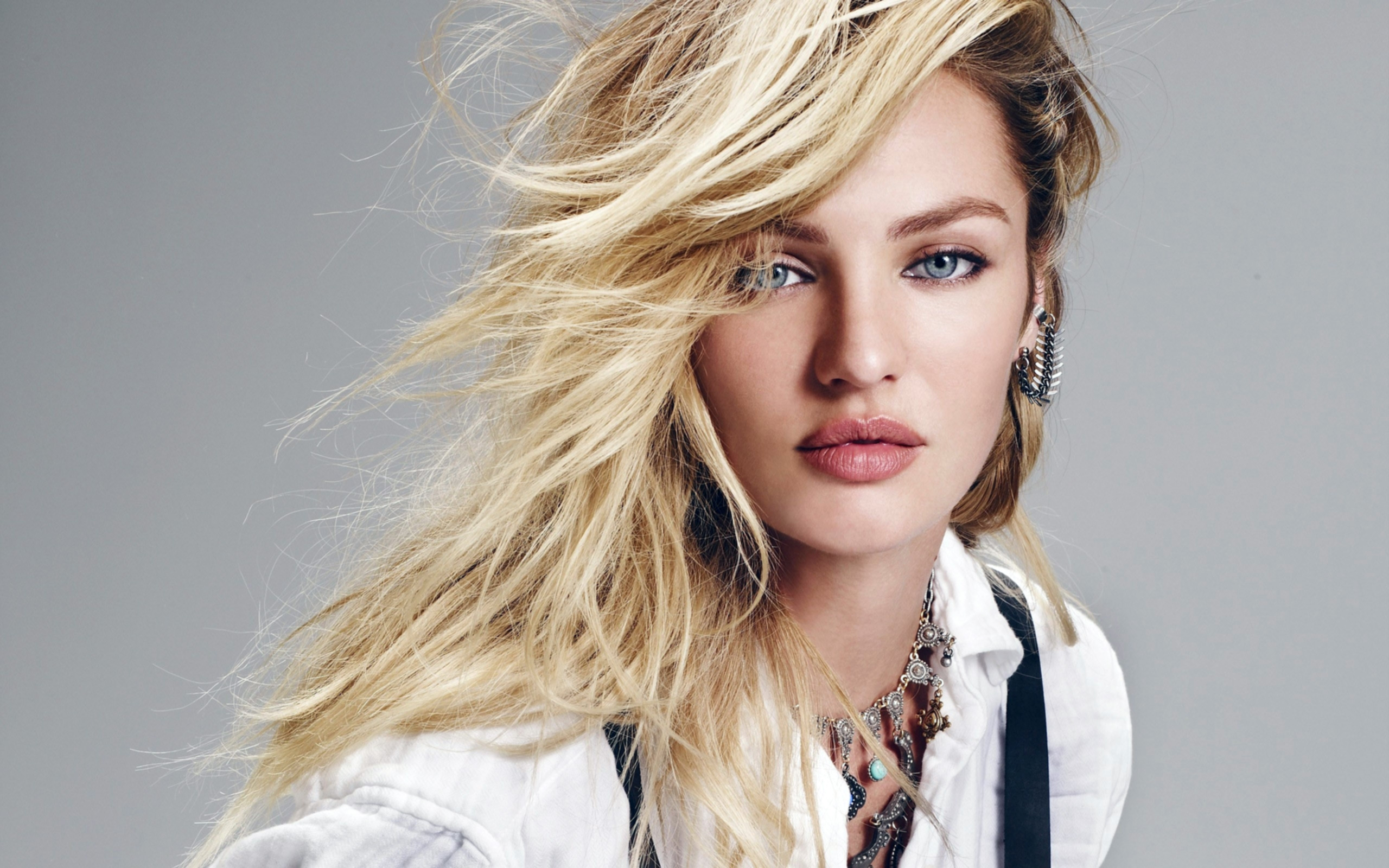 Model Candice Swanepoel Wallpaper HD