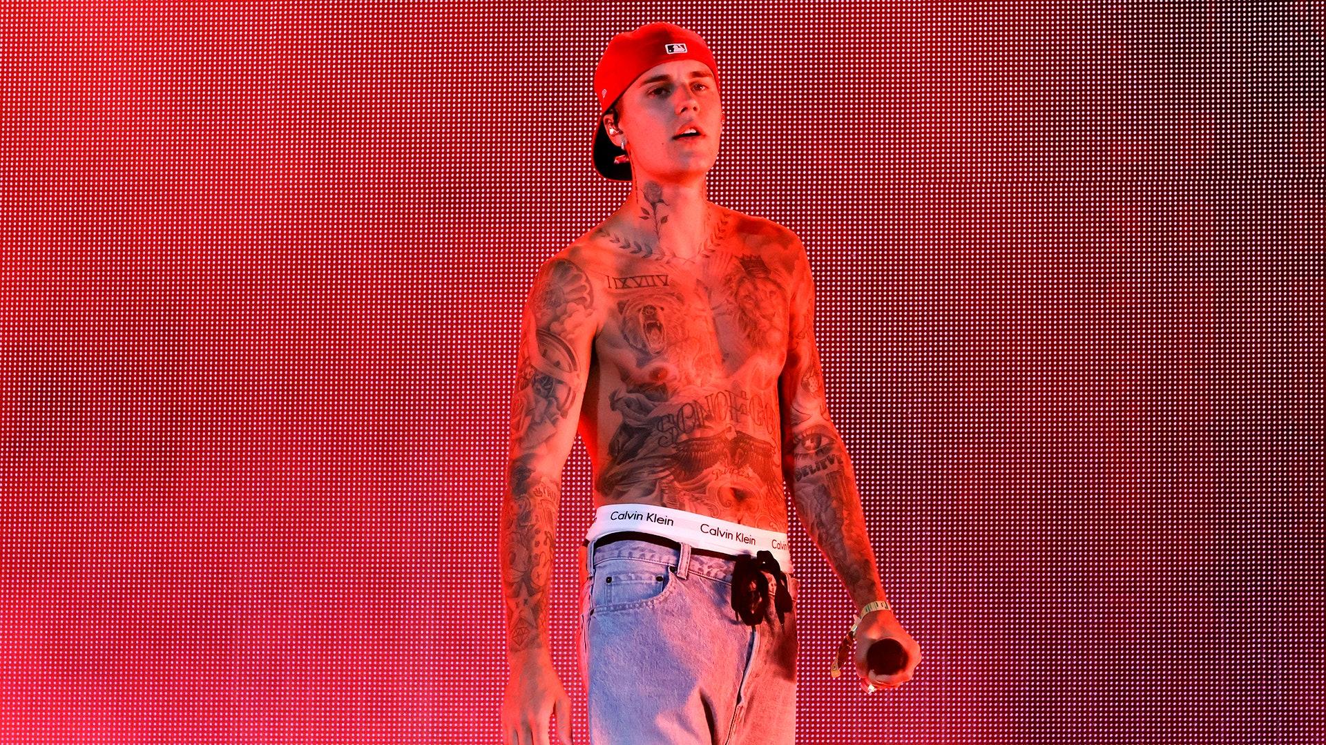 Justin Bieber Flexed Some Shoestring Budget Style At Coachella