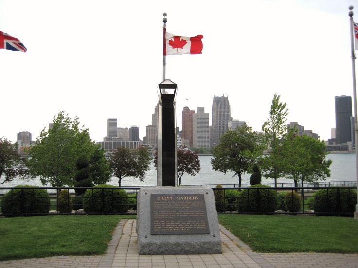 Monument Photos Taken From Windsor Ontario Detroit Mi In Background