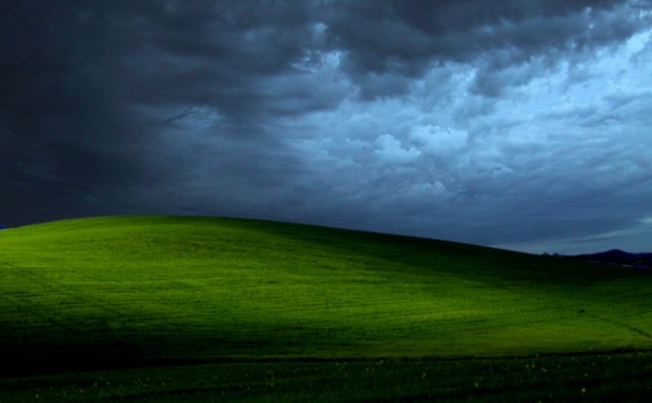Windows Xp Wallpaper Hill Desktop