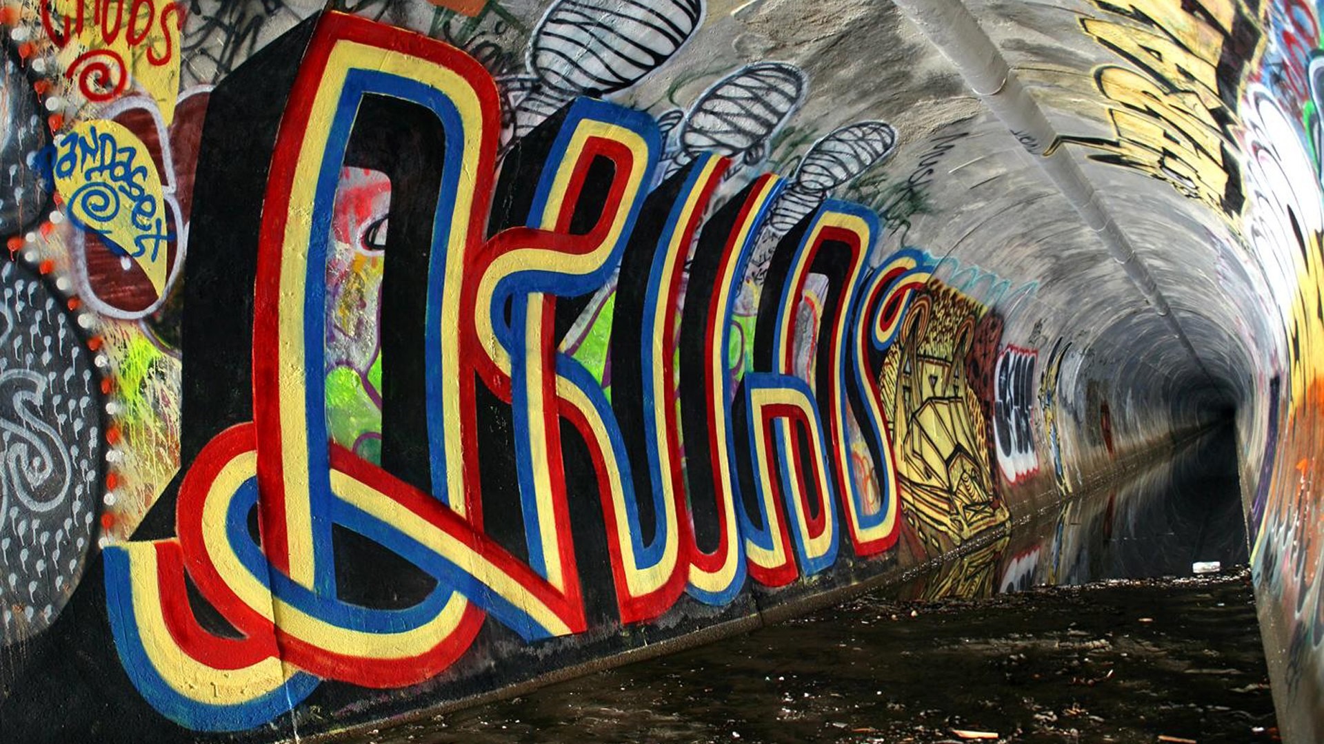 HD Graffiti Desktop Wallpaper