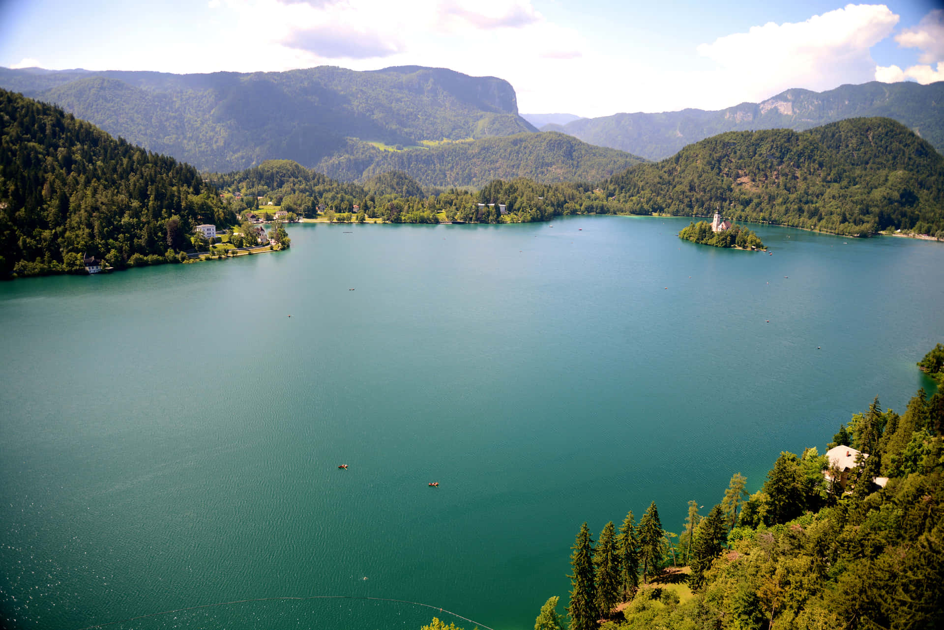 Beautiful Lake Wallpaper