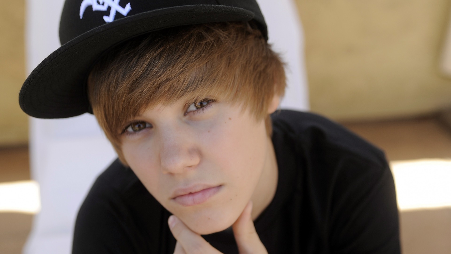 Justin Bieber New Wallpaper Image