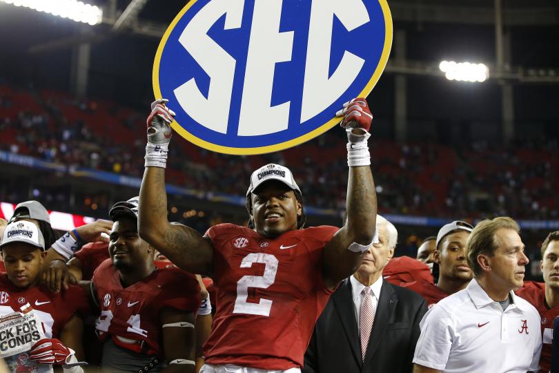Derrick Henry Celebrates After Alabama Defeated Florida In The
