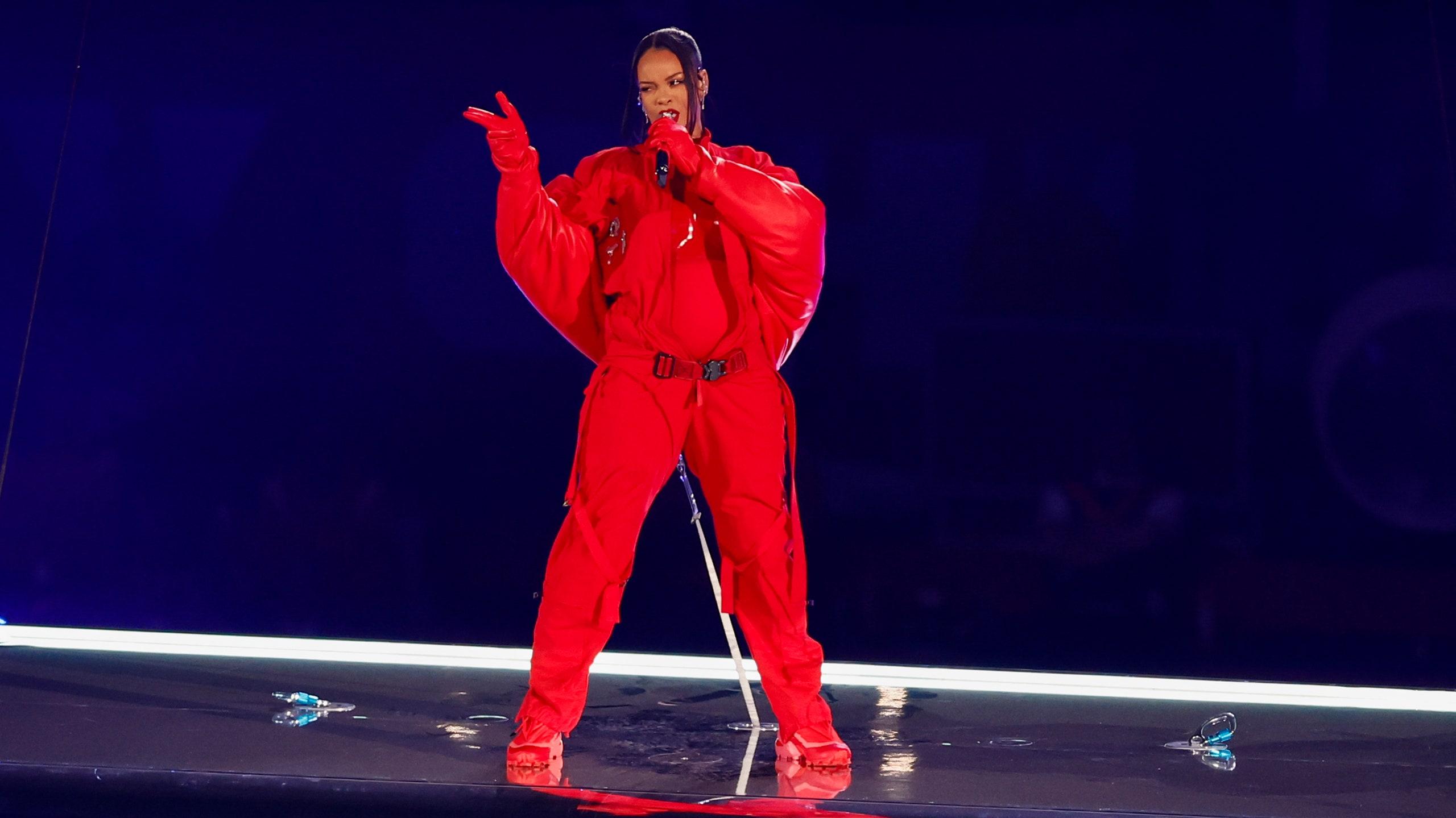 Rihanna used the Super Bowl LVII to make a super brand of Salomon