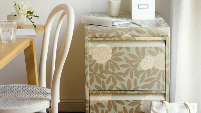 10 Crafty Ways to Upcycle Wallpaper how to   Tip Junkie