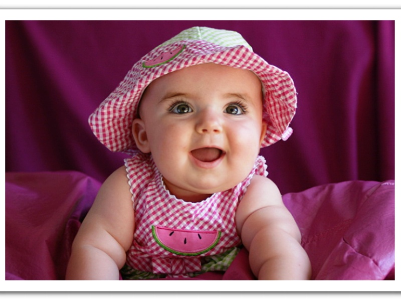 Cute Baby in Water wallpaper in 360x720 resolution